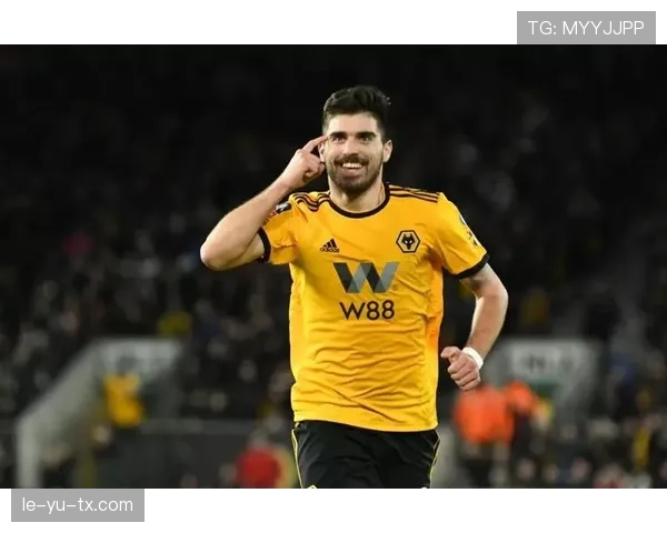 内维斯从防守型后腰到组织核心的技术进化分析 内维斯从防守型后腰到组织核心的技术进化分析