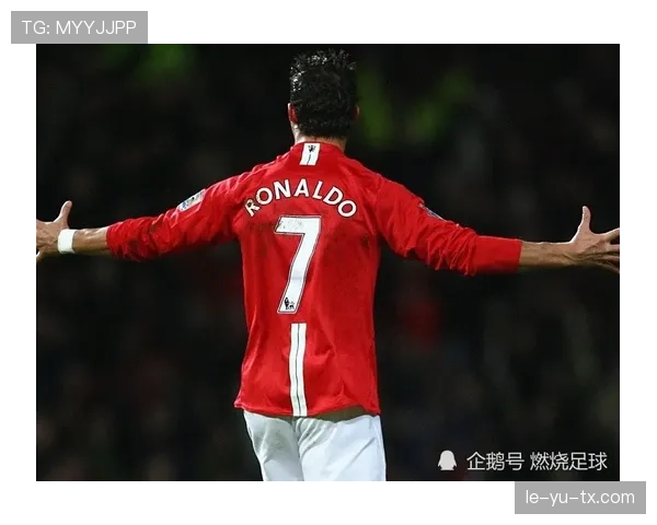 张琳芃穿得像邻家大哥，钱包却像老板，这反差我站不住